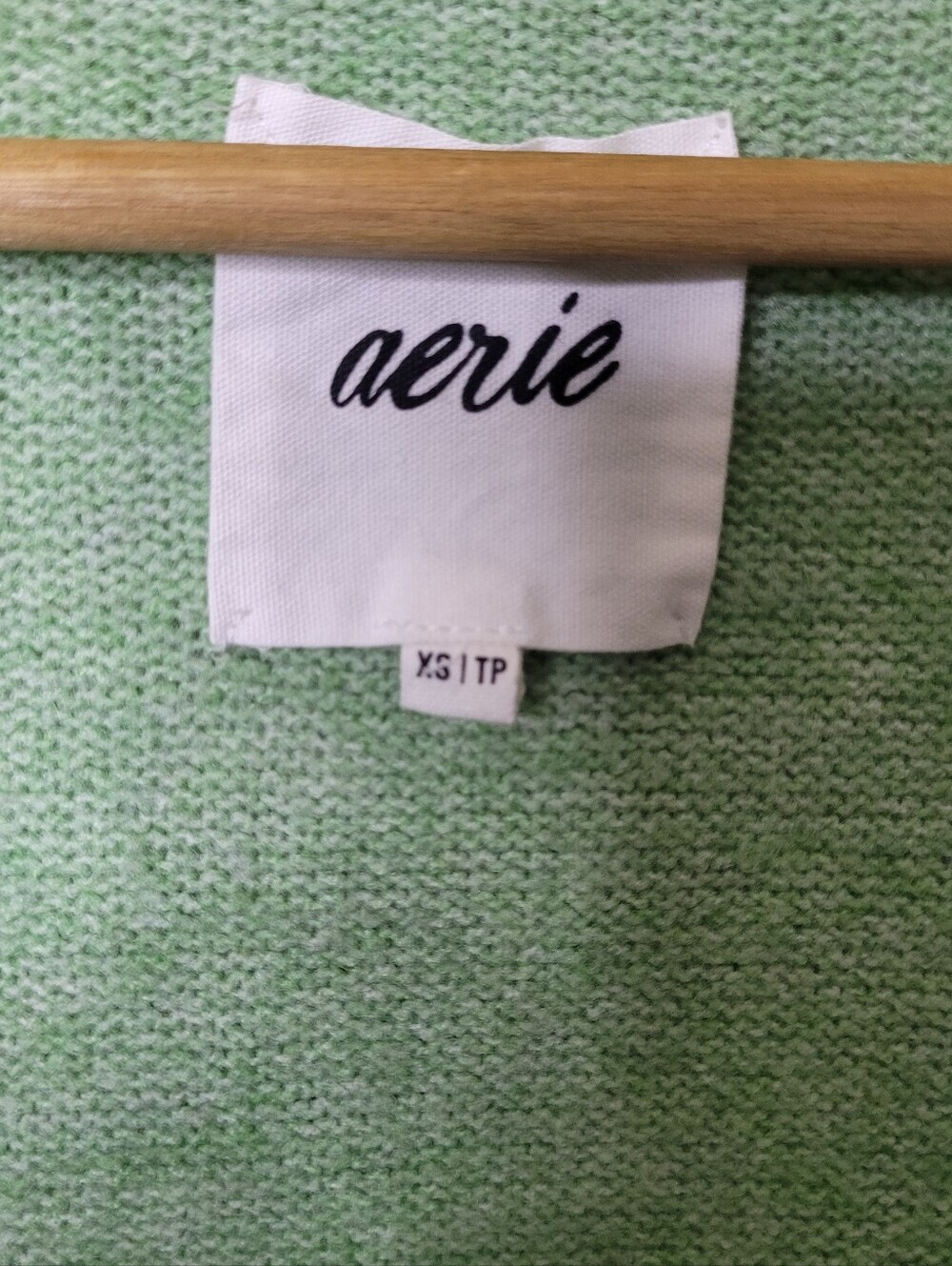 Aerie Unreal V-Neck Sweater Set Of 2 - Picture 9 of 11